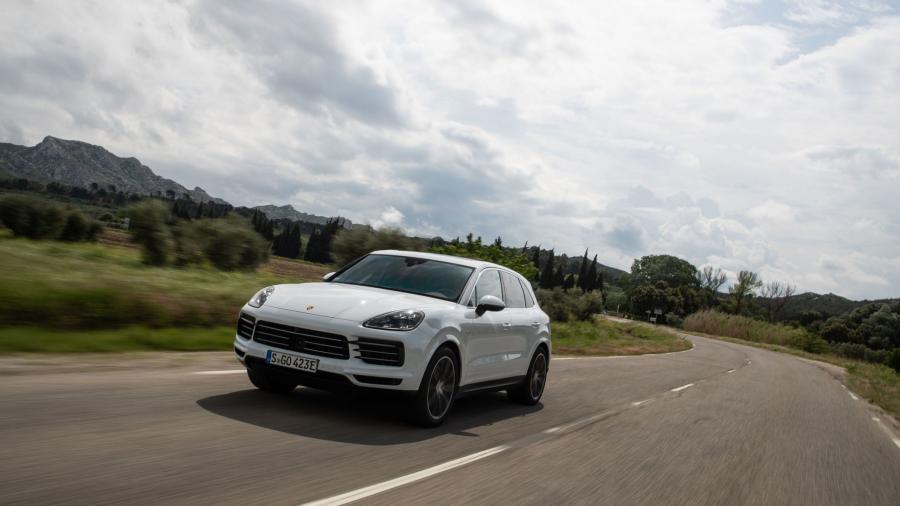 Porsche Cayenne E-Hybrid (PO536) 2018 года  (WW) (фото 80 из 85)